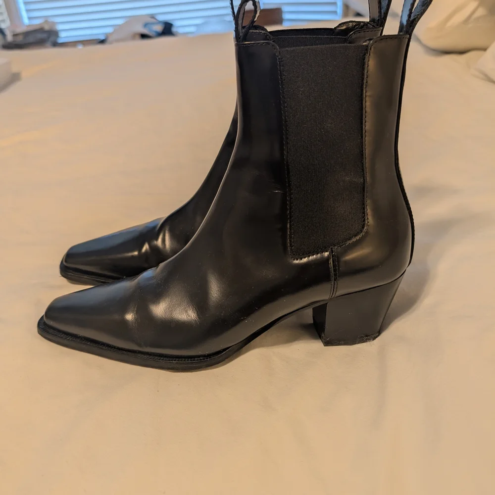 Toteme Black Ankle Boots - Picture 3 of 6